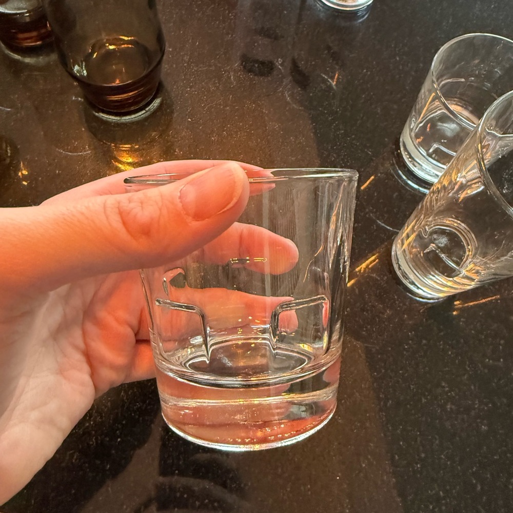 Assorted Glass Tumbler Set - Picture 4 of 7